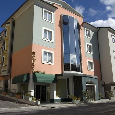 Hotel San Michele LʼAquila Exterior foto